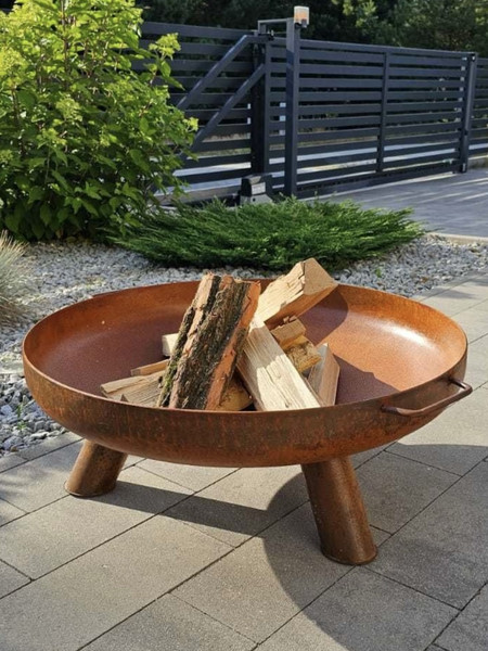 Ohnisko corten