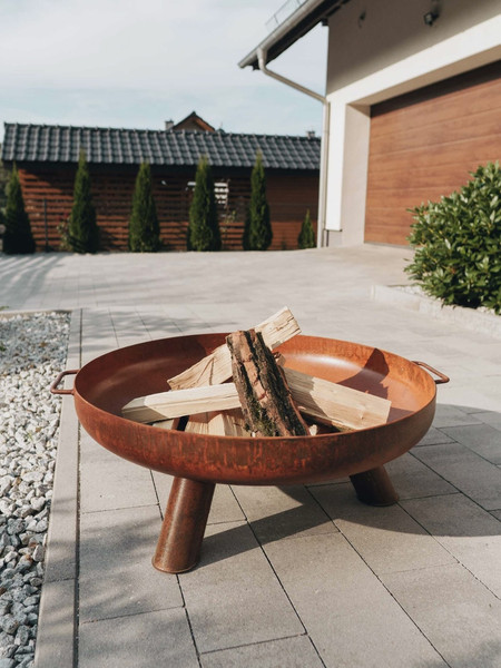 Ohnisko corten